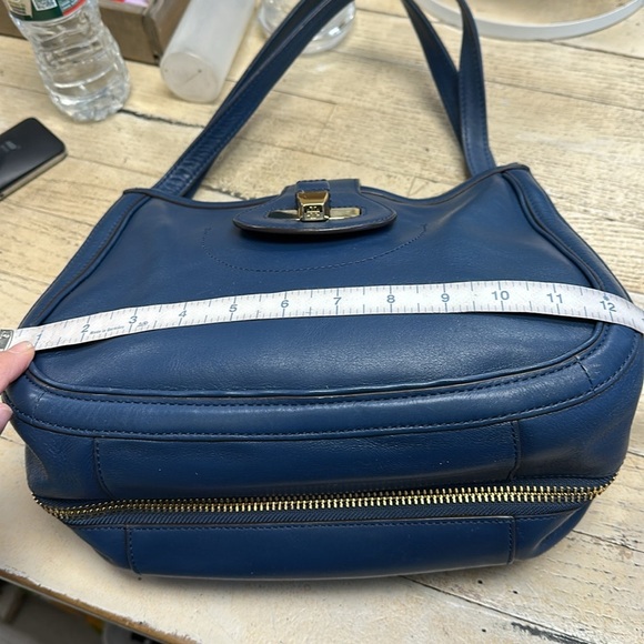 TORY BURCH Serina Hobo Blue Leather Shoulder Bag - Picture 10 of 13